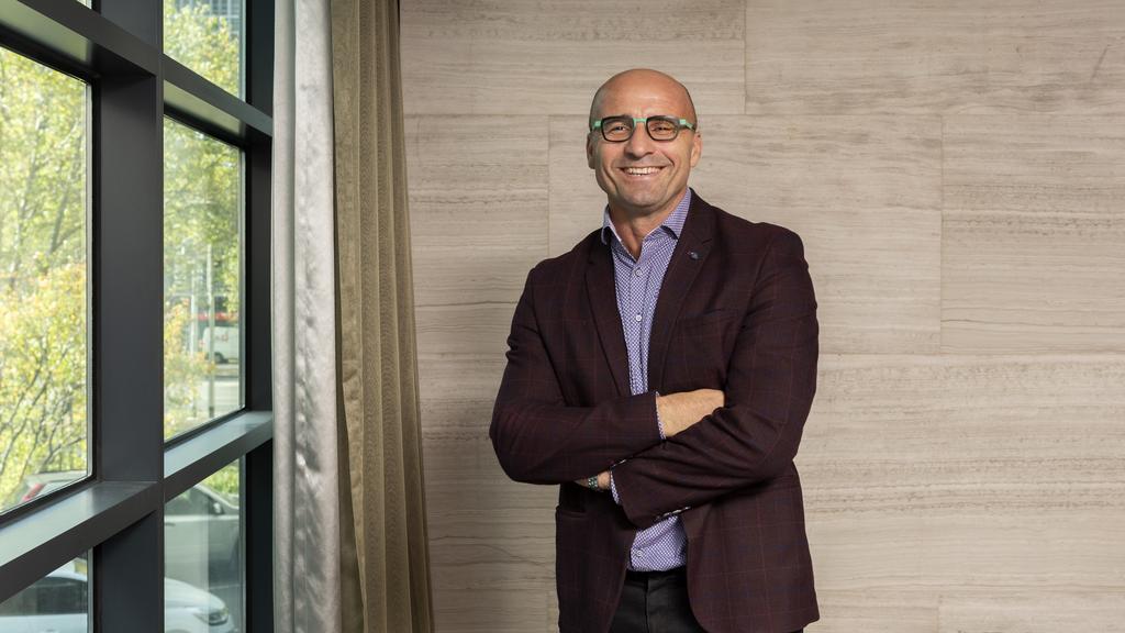 Home Truths portrait of Frank Valentic