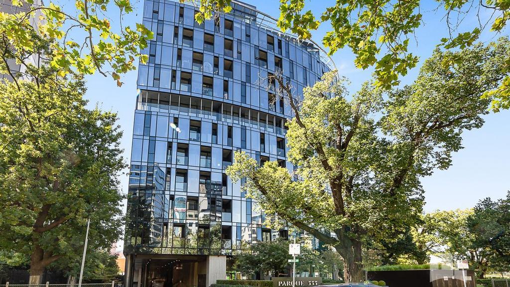 119/555 St Kilda Road, Melbourne - for herald sun real estate