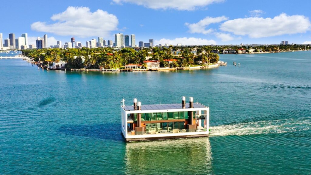 Floating mansion for sale for $7.9 million. Picture: Mansion Global