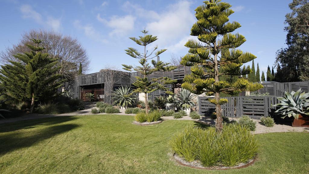 Langwarrin South colourful property