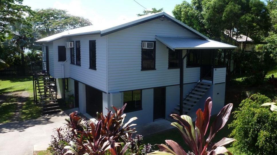 80 Mourilyan Rd, East Innisfail is just one of many qaulity homes in Far North Queensland under $250,000.