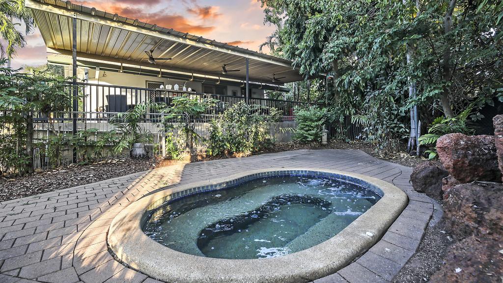 15 Curlew Circuit, Wulagi Picture: Elders Real Estate