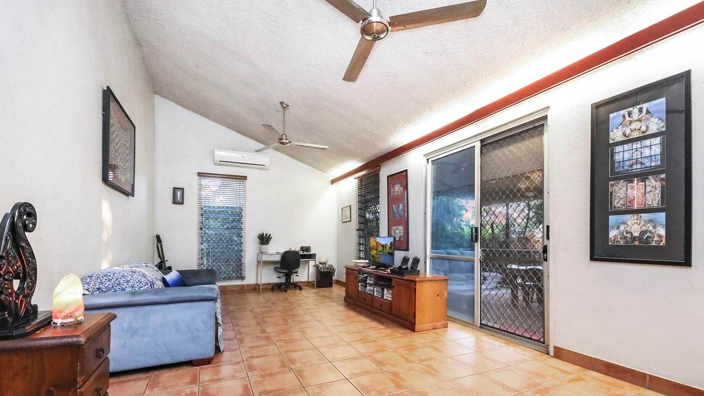 15 Curlew Circuit, Wulagi Picture: Elders Real Estate