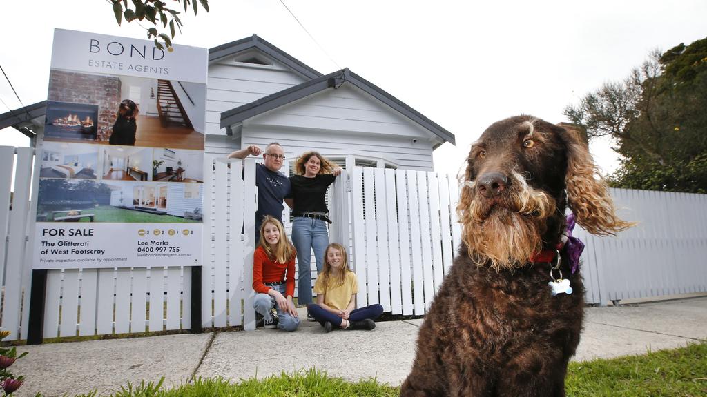 Dog helping owners sell home