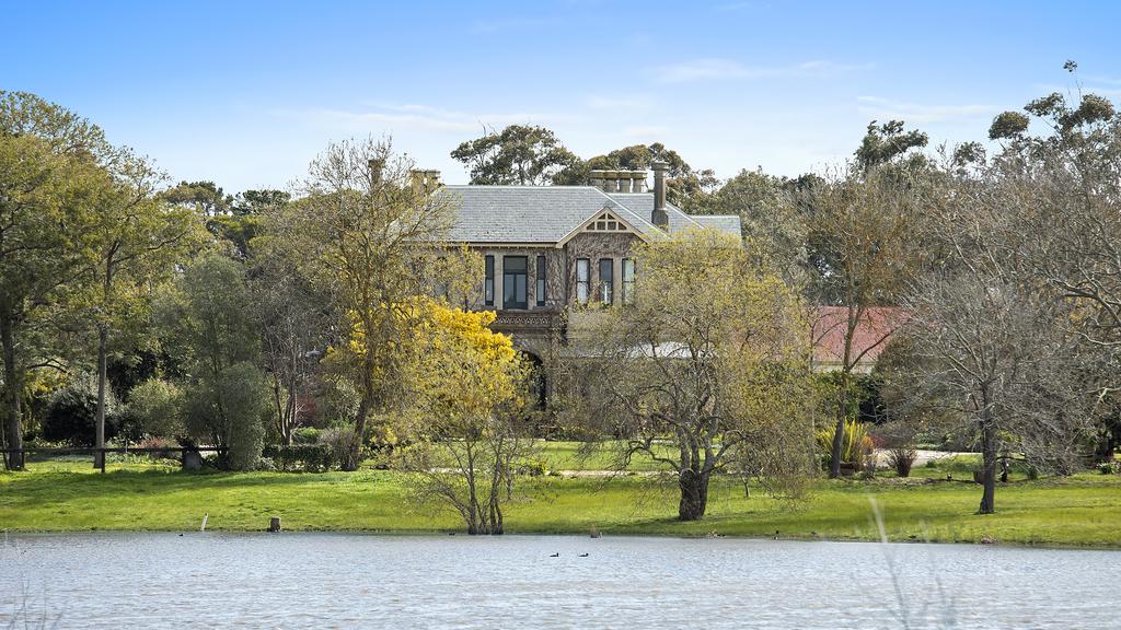 The Yaloak Estate at 4662 Geelong-Ballan Rd, Ballan, is for sale with expectations it could top $50 million (1)