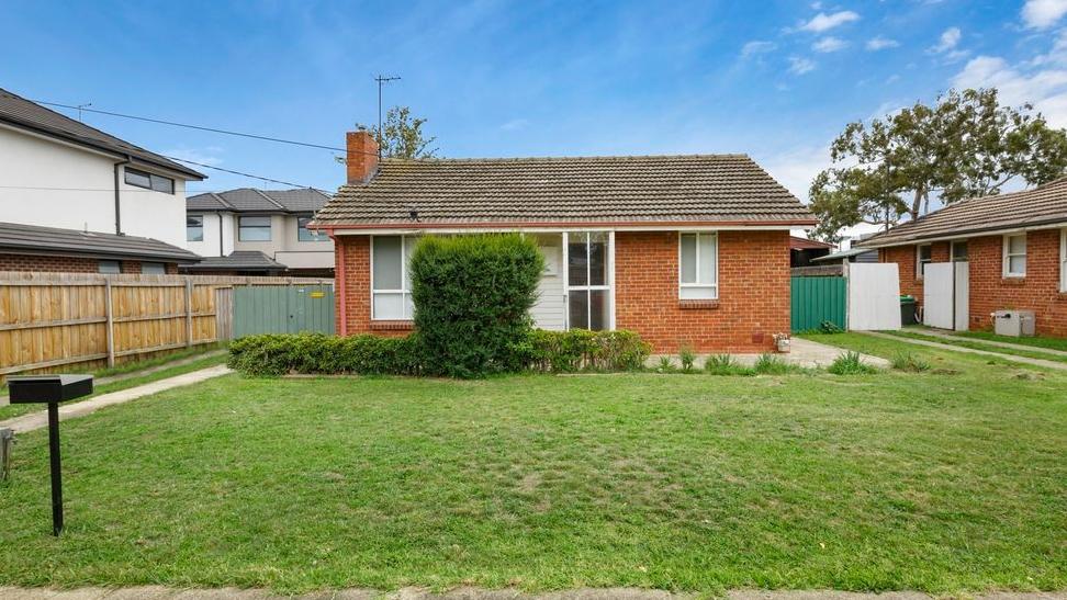 23 Brunei Cres, Heidelberg West - for herald sun real estate