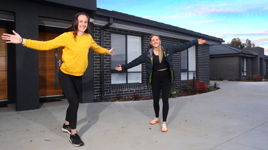 RESHOOT - Two friends have bought their first homes next door to each other in Norlane.