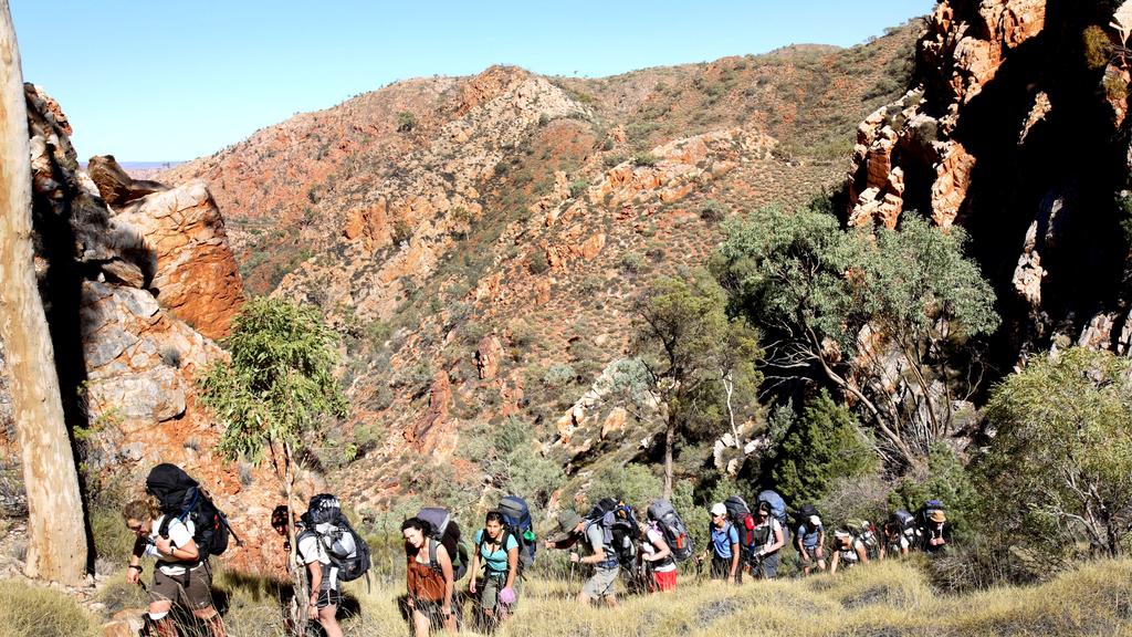 Walkers on the Larapinta Trail. West MacDonnel Ranges, Central Australia.